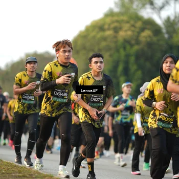 Runner Photo 6310996