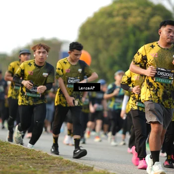 Runner Photo 6311061