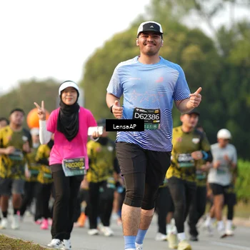 Runner Photo 6311082