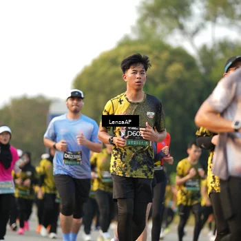 Runner Photo 6311150