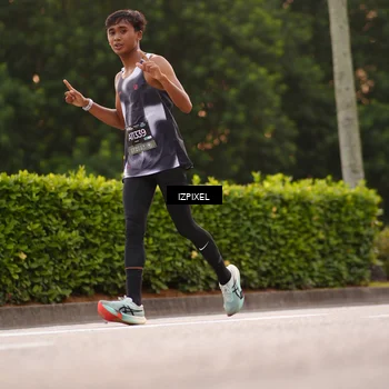 Runner Photo 6311211