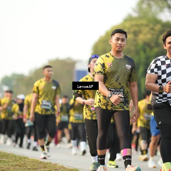 Runner Photo 6311389