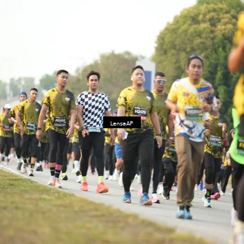 Runner Photo 6311501