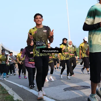 Runner Photo 6311754
