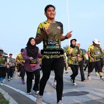 Runner Photo 6311794