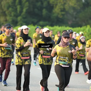 Runner Photo 6311795