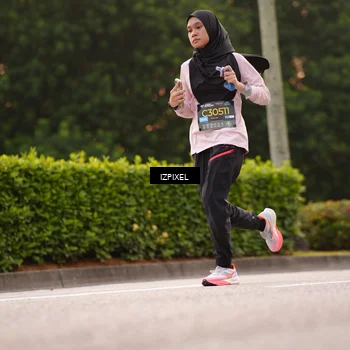 Runner Photo 6311812