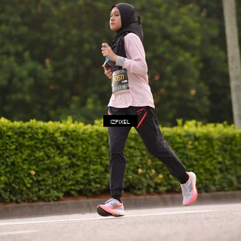 Runner Photo 6311844