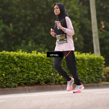 Runner Photo 6311846