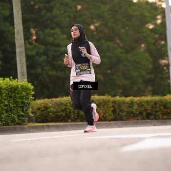 Runner Photo 6311847