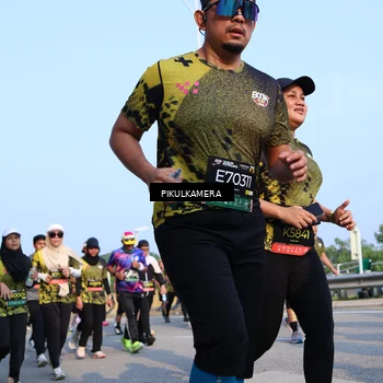 Runner Photo 6311863