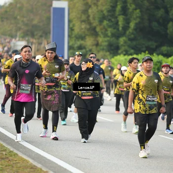 Runner Photo 6311948