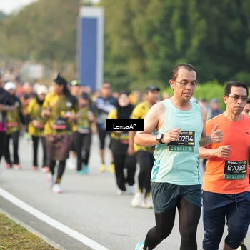 Runner Photo 6311972