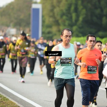 Runner Photo 6312001