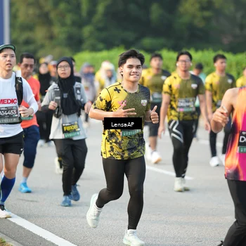 Runner Photo 6312029