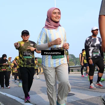 Runner Photo 6312066