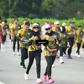 Runner Photo 6312080