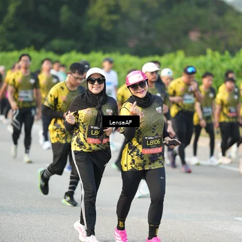 Runner Photo 6312083