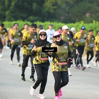 Runner Photo 6312086