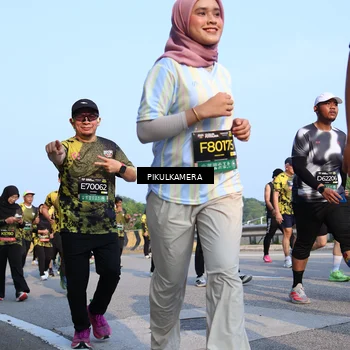Runner Photo 6312090