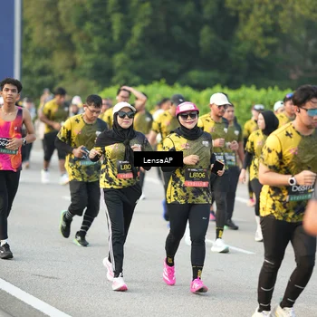 Runner Photo 6312124