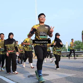 Runner Photo 6312145