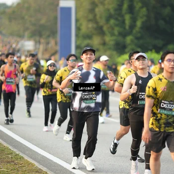 Runner Photo 6312170