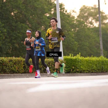 Runner Photo 6312183
