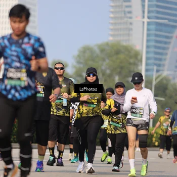 Runner Photo 6312191