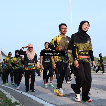 Runner Photo 6312214