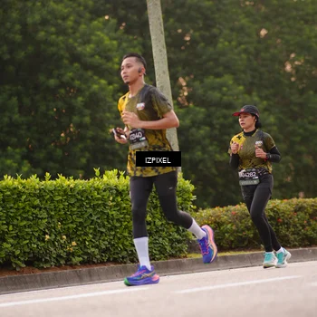 Runner Photo 6312308