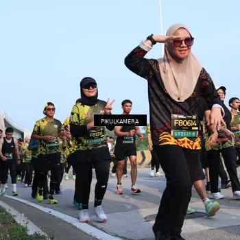 Runner Photo 6312314