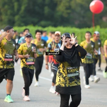 Runner Photo 6312315