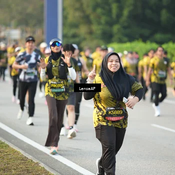 Runner Photo 6312357