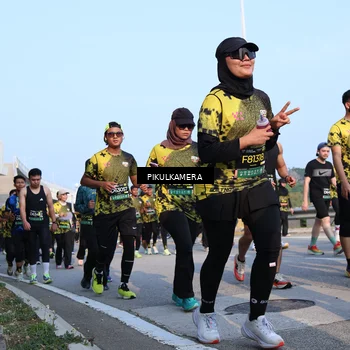 Runner Photo 6312371