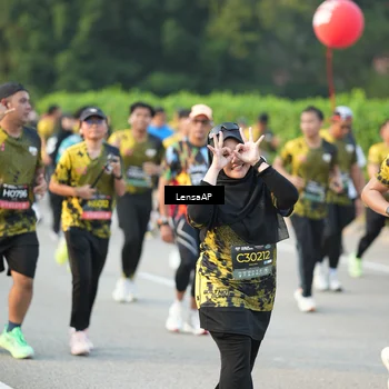 Runner Photo 6312373