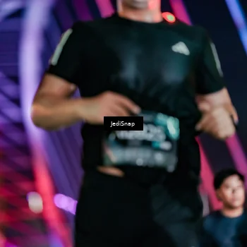 Runner Photo 6312418