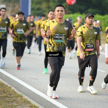 Runner Photo 6312433
