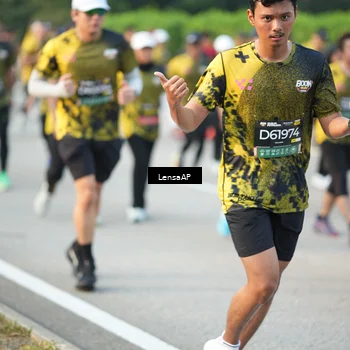 Runner Photo 6312472