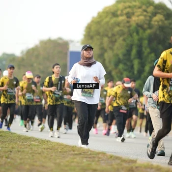 Runner Photo 6312527
