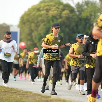 Runner Photo 6312534