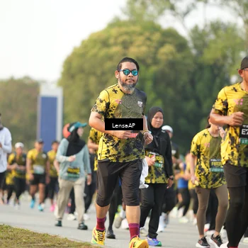 Runner Photo 6312574