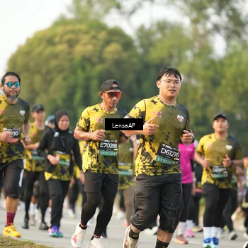 Runner Photo 6312598