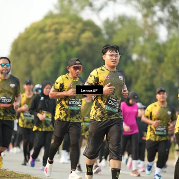 Runner Photo 6312599