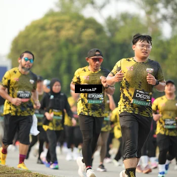 Runner Photo 6312603
