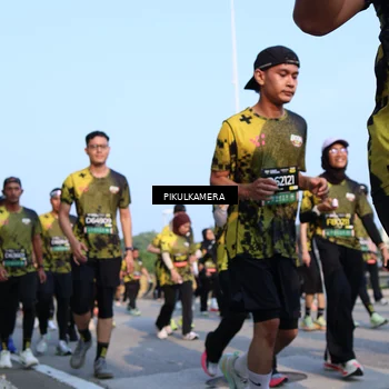 Runner Photo 6312628