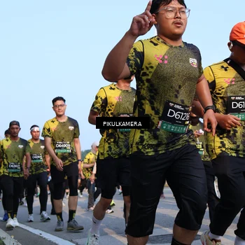 Runner Photo 6312649