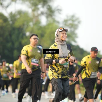 Runner Photo 6312675
