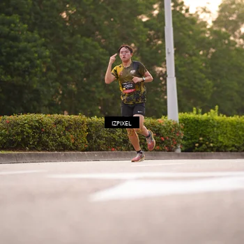 Runner Photo 6312692