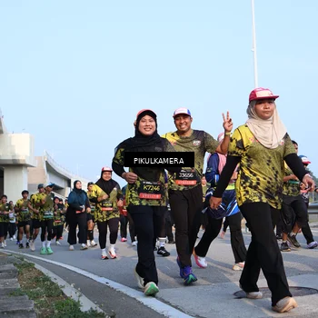 Runner Photo 6312731